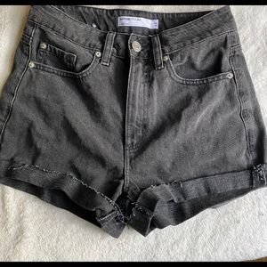 Garage: New! Only worn to try on. Size 3.